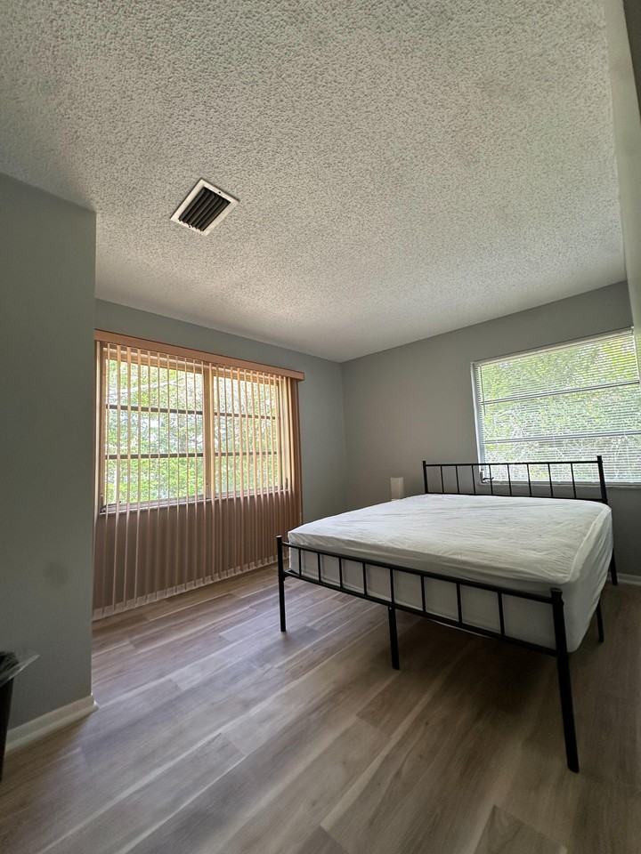 Spring Hill Dr - Photo 7 of 8