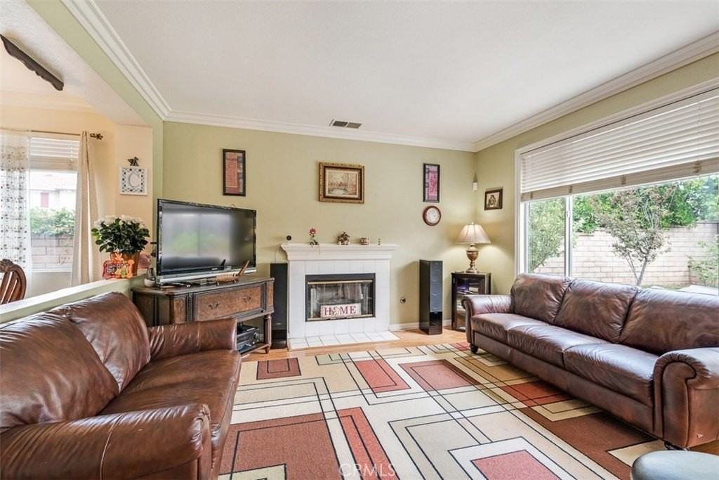 5741 Marmot Cir - Photo 5 of 22