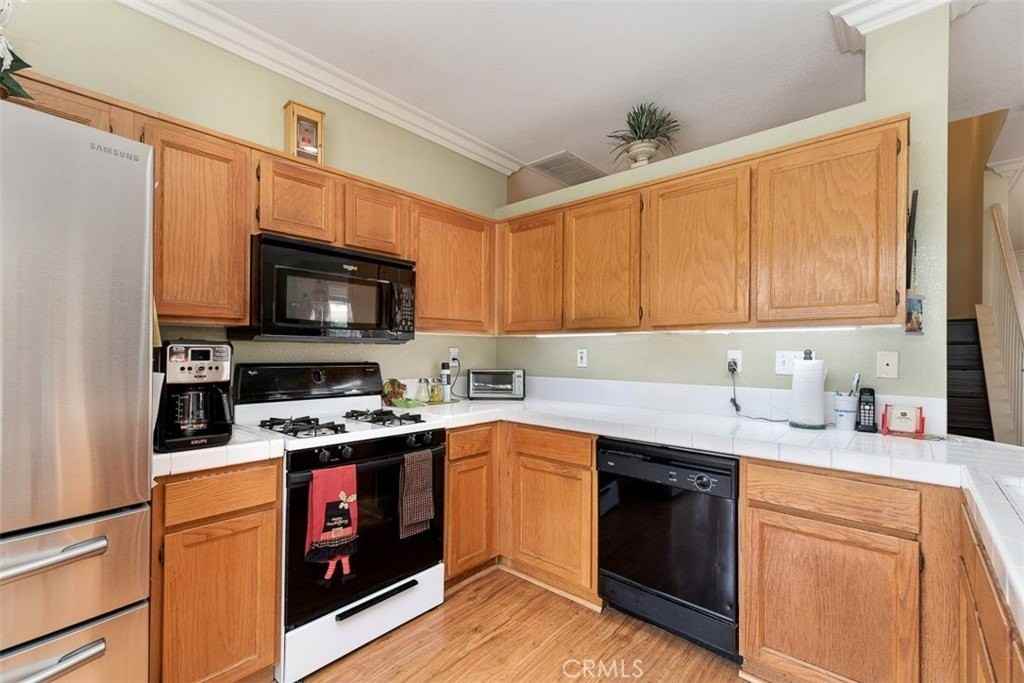 5741 Marmot Cir - Photo 7 of 22