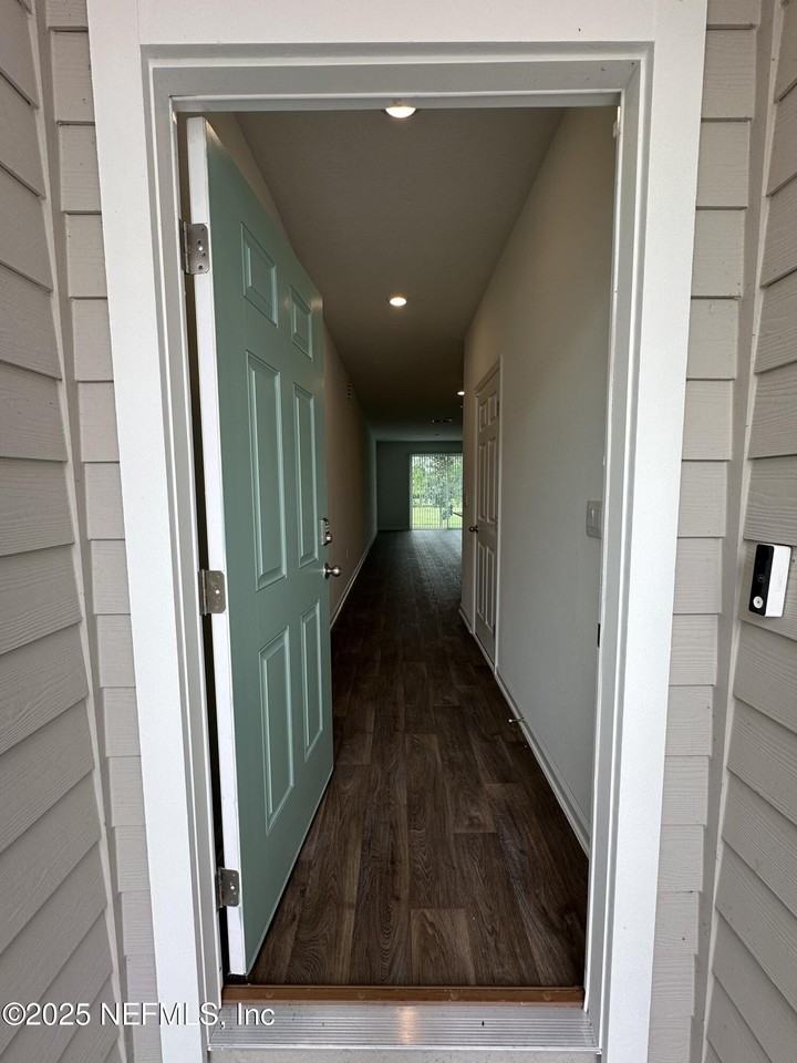 634 Celtic Dr - Photo 4 of 19