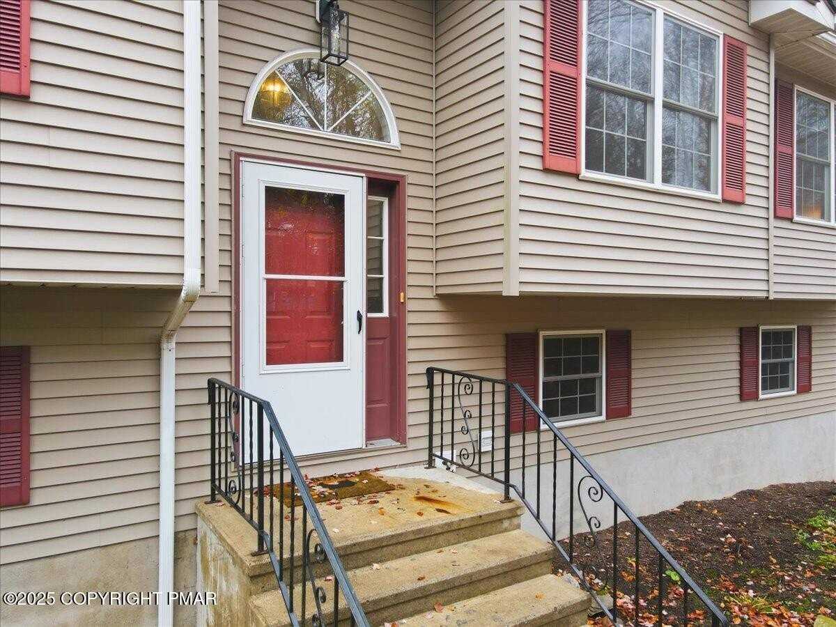 163 Long Woods Rd - Photo 3 of 50