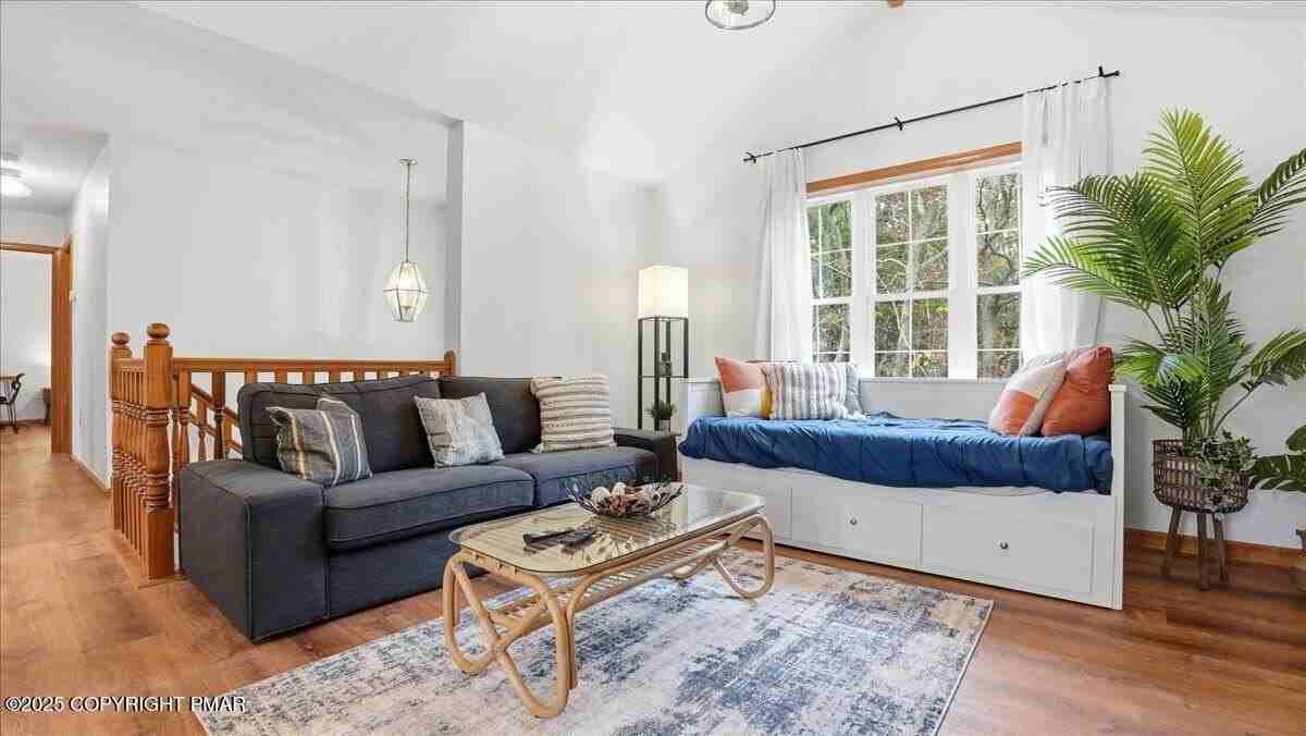 163 Long Woods Rd - Photo 5 of 50