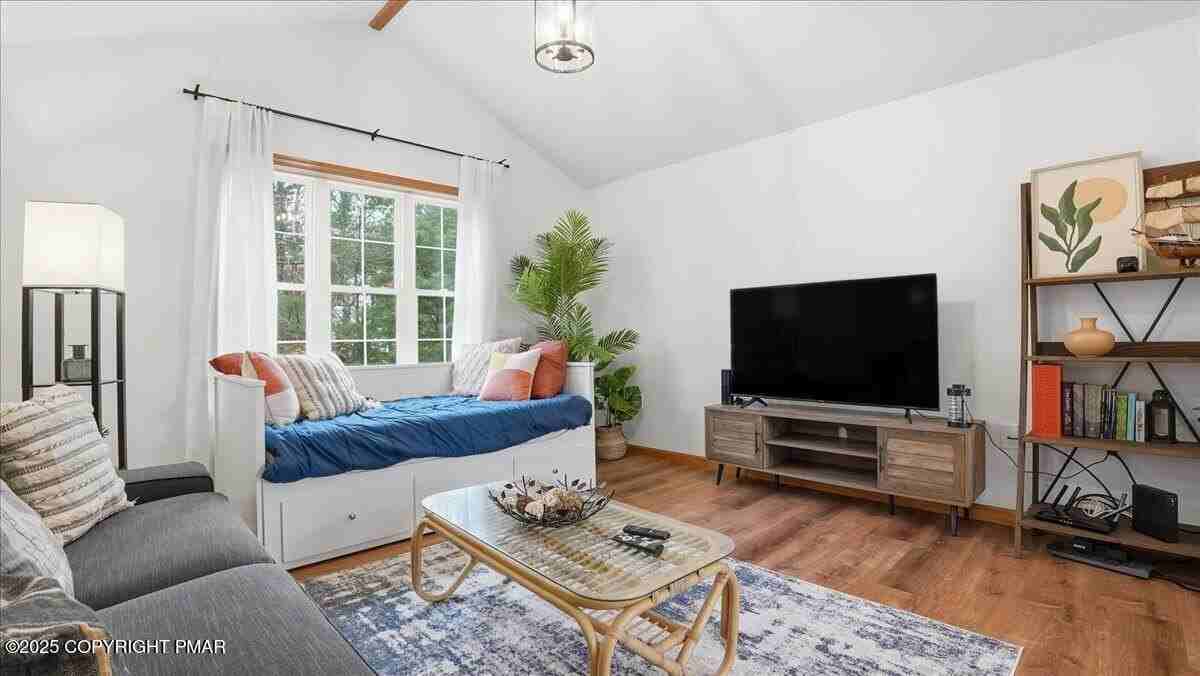 163 Long Woods Rd - Photo 6 of 50