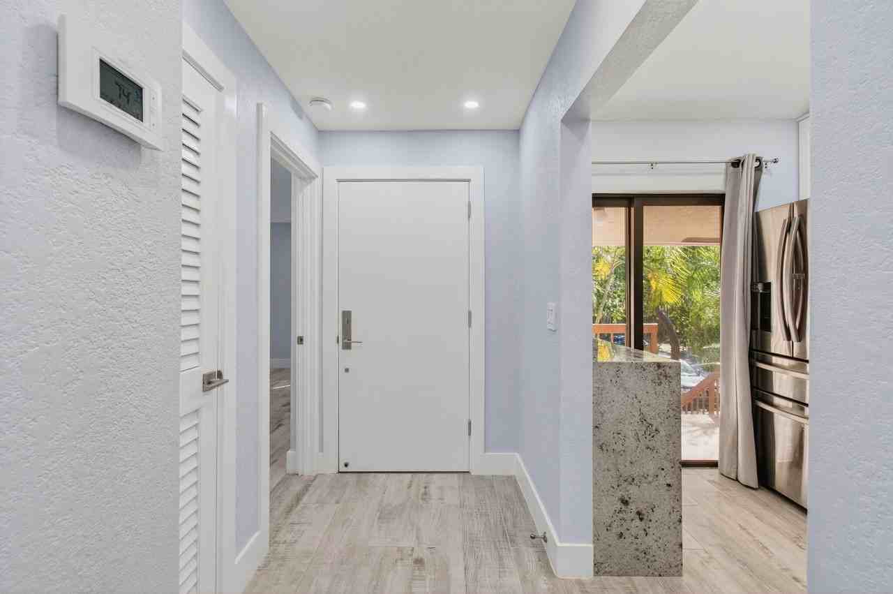 3939 Northeast 5th Avenue #F201 - Photo 7 of 50