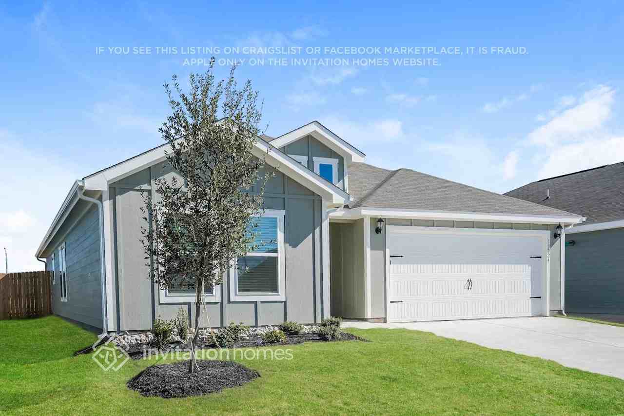 10024 Pilot Place - Photo 3 of 17