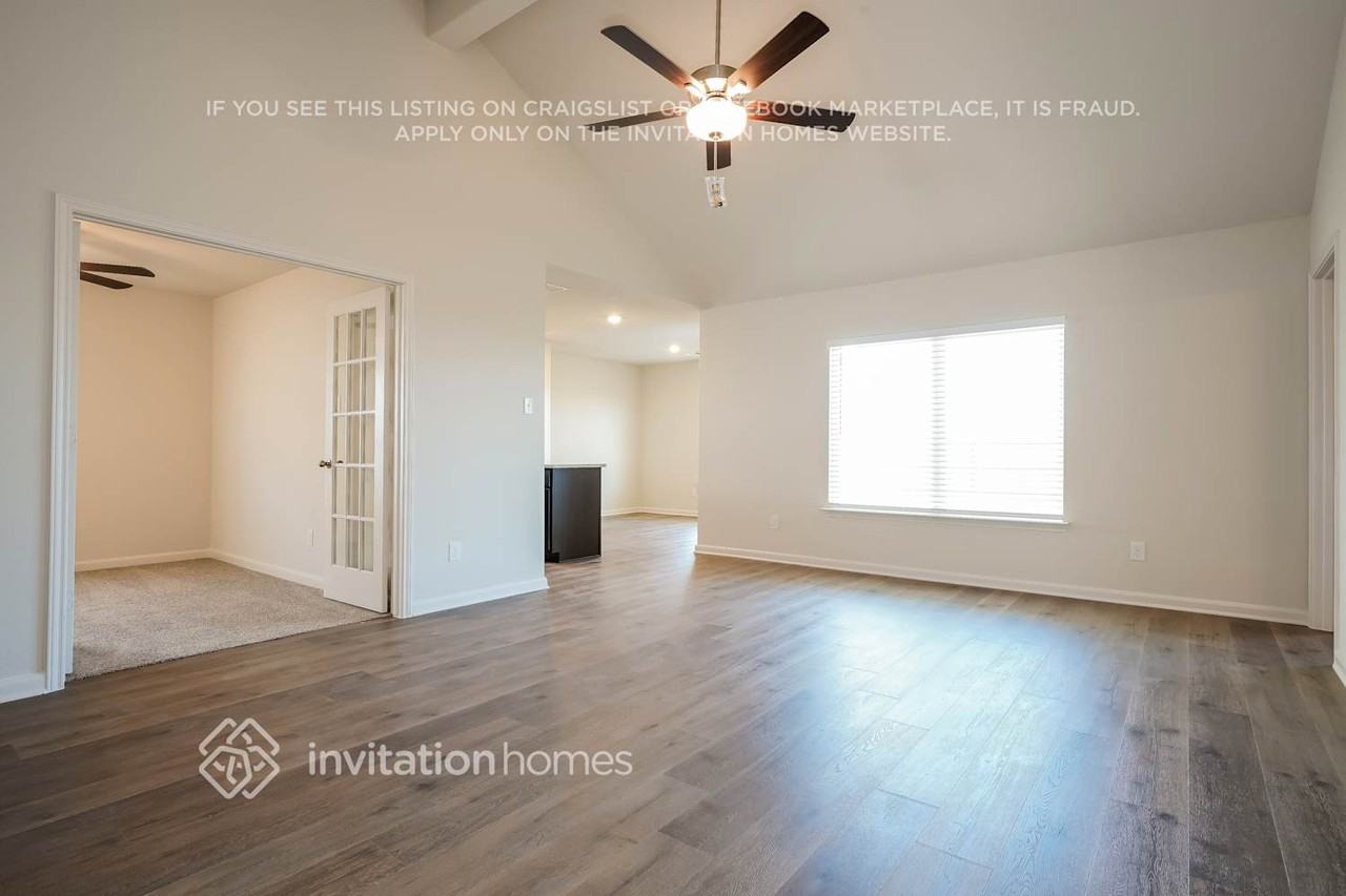 10024 Pilot Place - Photo 4 of 17