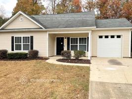 featured image of 1326 Laurel Woods Dr