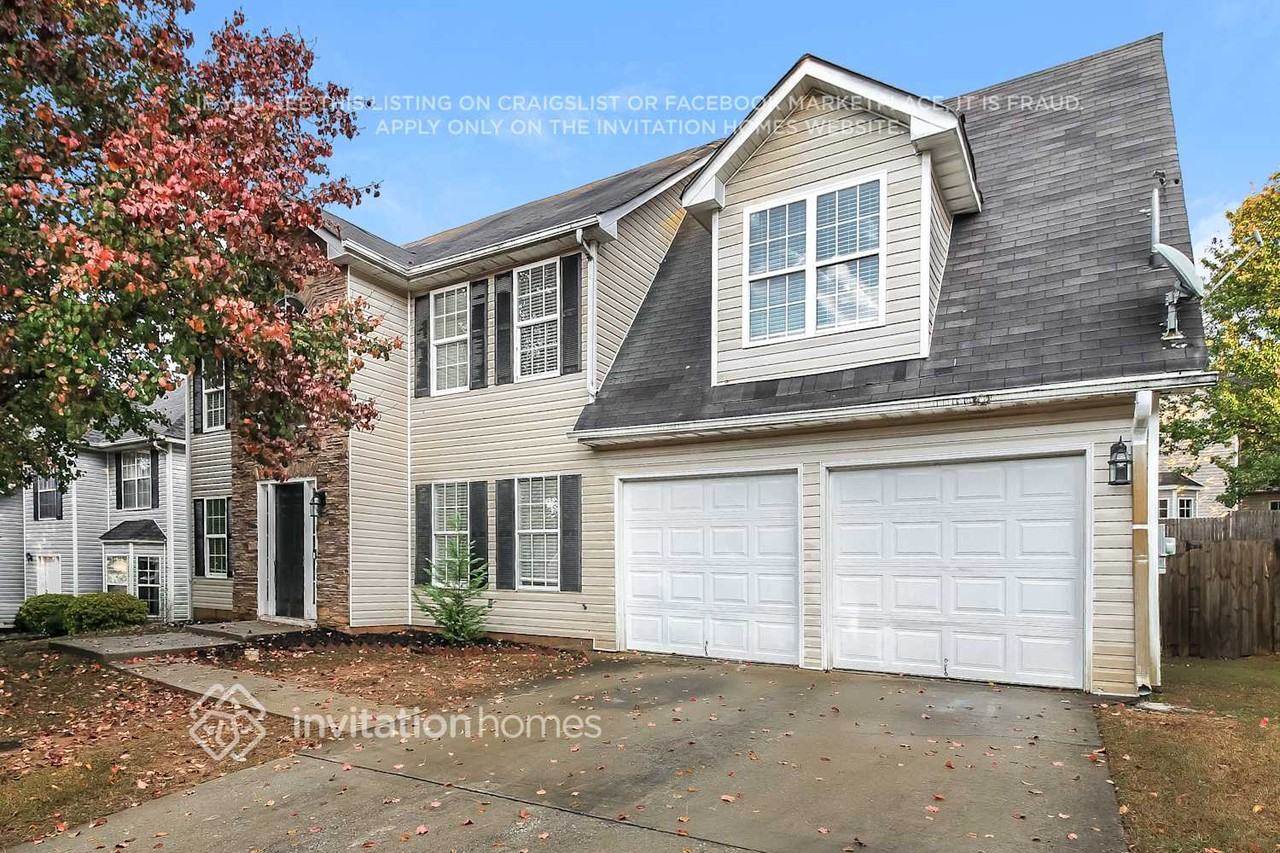 5390 Wellborn Creek Dr - Photo 4 of 18