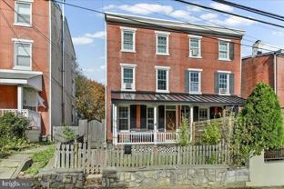 131 E Union St - Photo 1 of 1