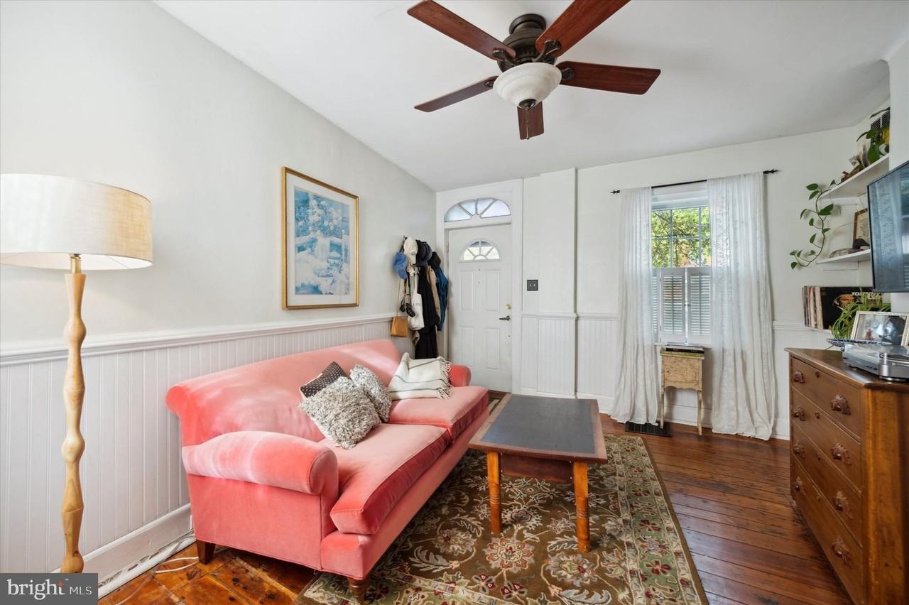 1125 E Moyamensing Ave - Photo 7 of 25