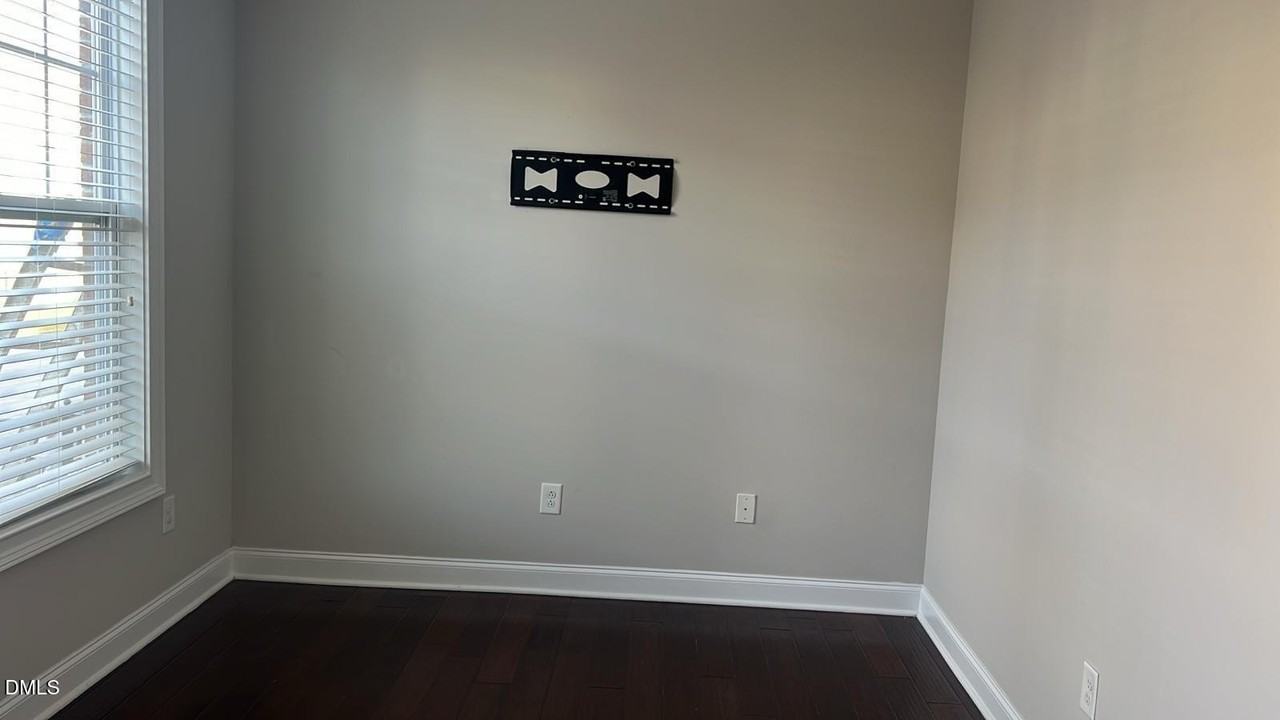 523 Balsam Fir Dr - Photo 3 of 36