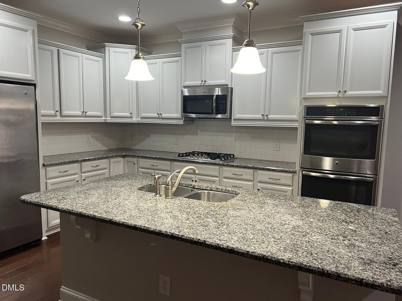 523 Balsam Fir Dr - Photo 6 of 36