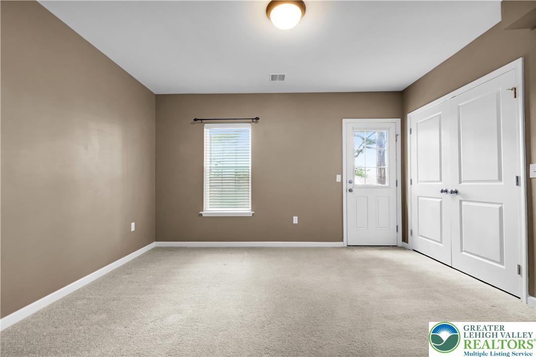 1522 Brookstone Pl - Photo 2 of 22