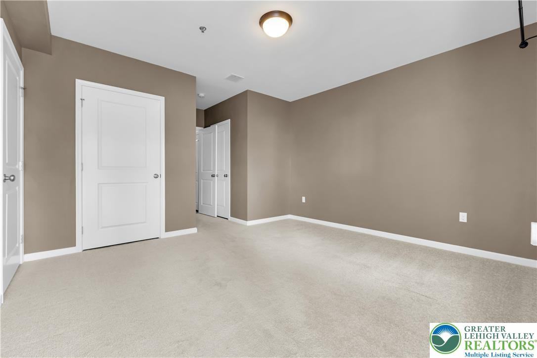 1522 Brookstone Pl - Photo 3 of 22