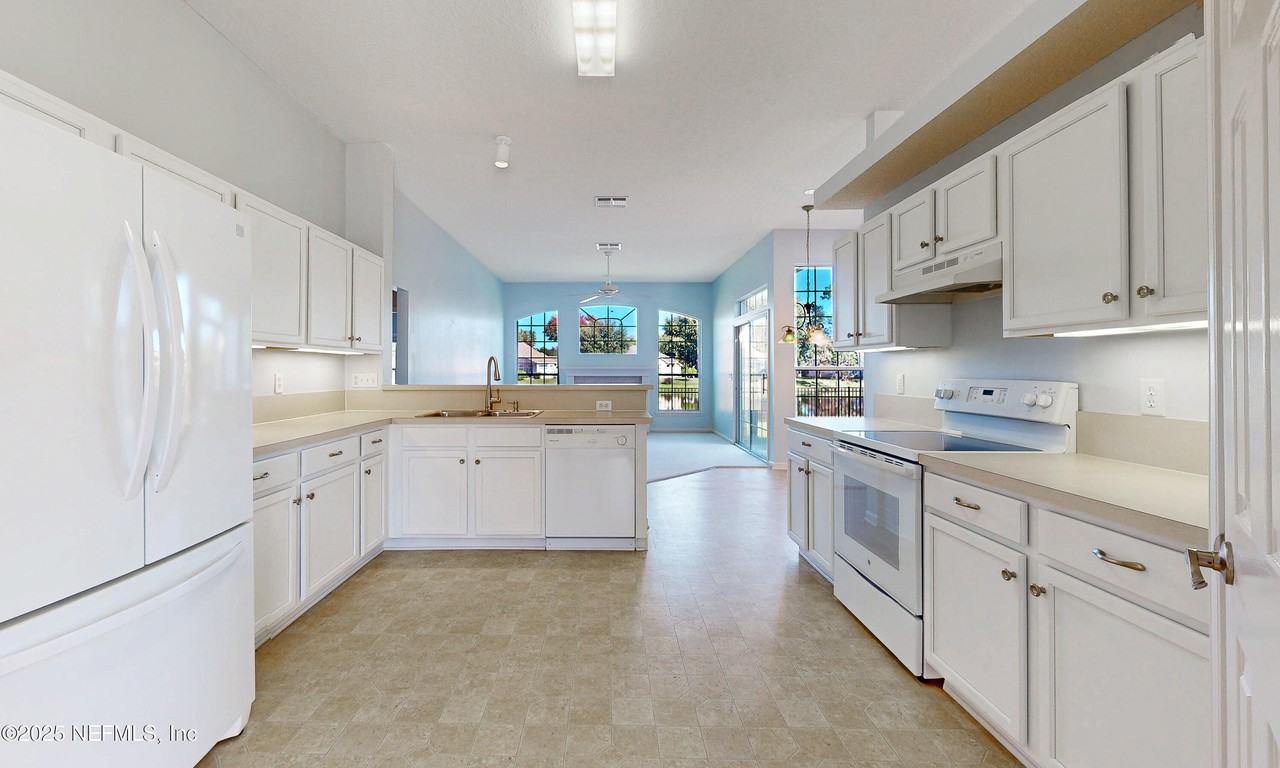 1995 Bluebonnet Way - Photo 6 of 37