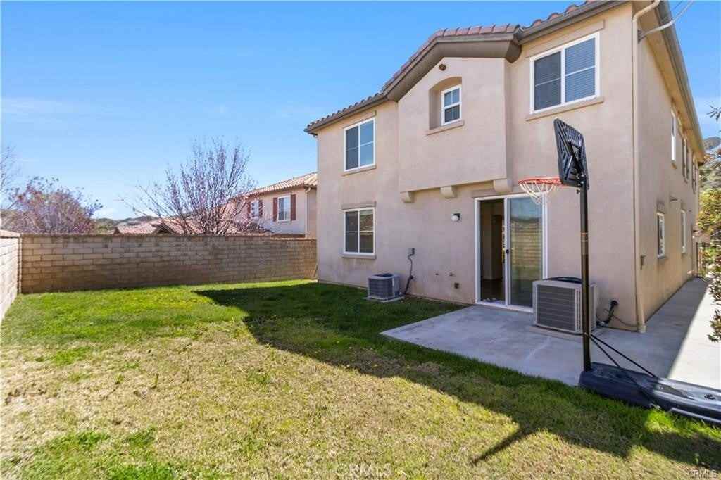 20027 Christopher Ln - Photo 2 of 14