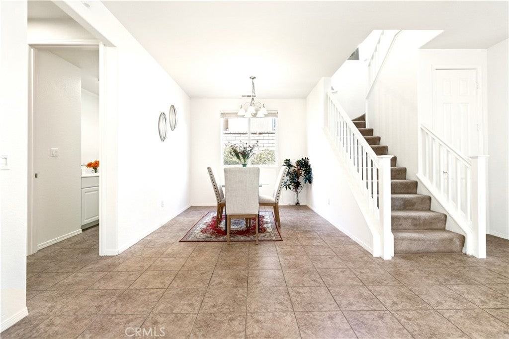 20027 Christopher Ln - Photo 5 of 14