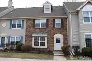 114 Daniel Ct - Photo 1 of 1