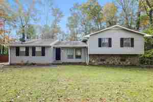 featured image of 2058 Tiffany Lane