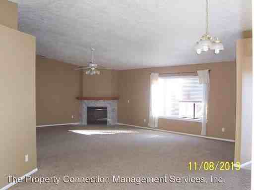 12411 Spring Valley Pkwy - Photo 2 of 13