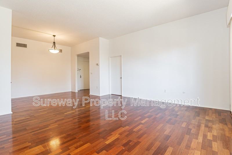 1 Markham Rd #2F - Photo 2 of 15