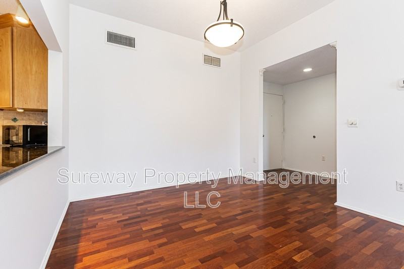 1 Markham Rd #2F - Photo 5 of 15