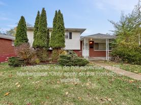 915 Lindenwood Dr - Photo 1 of 1