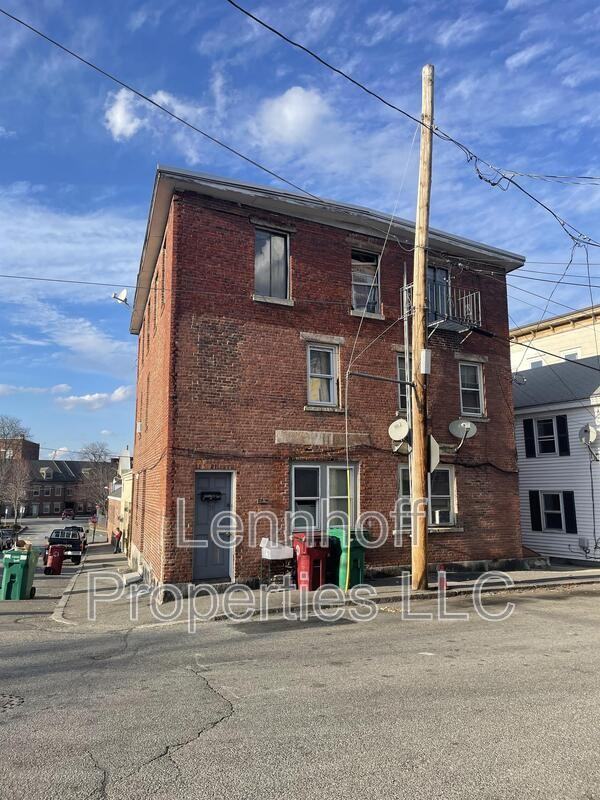 22 Chapel St - Photo 2 of 2