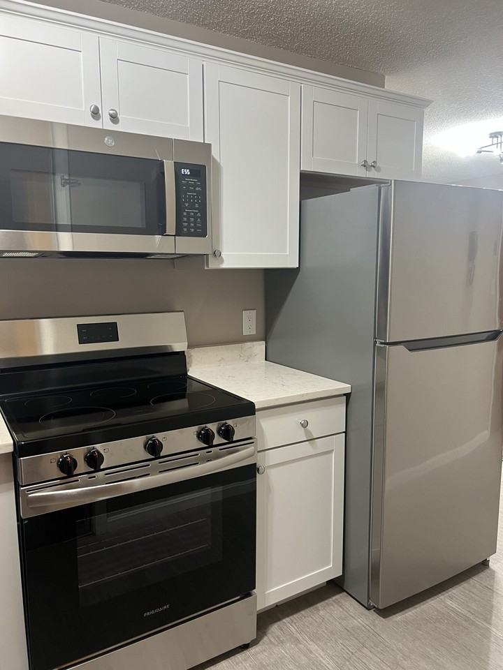 35 Prospect St #102 - Photo 3 of 21