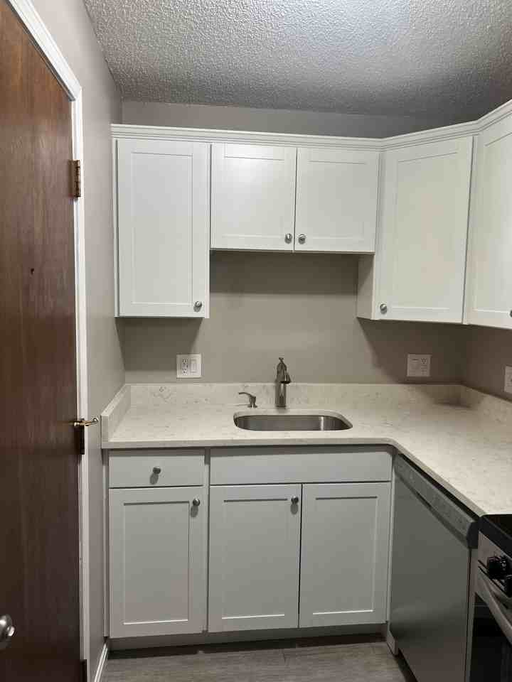 35 Prospect St #102 - Photo 4 of 21