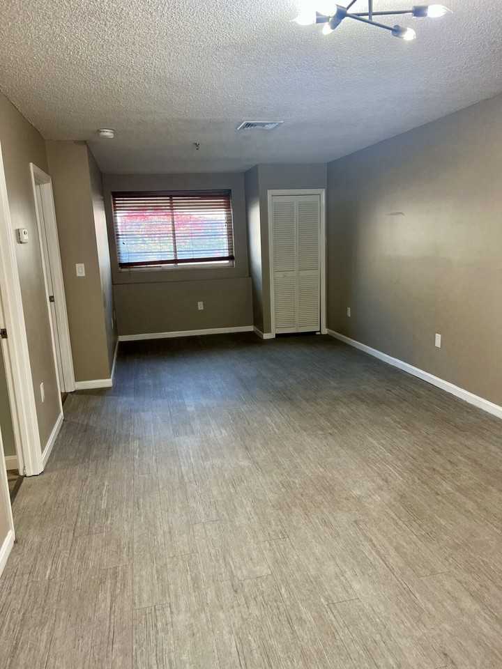 35 Prospect St #102 - Photo 7 of 21