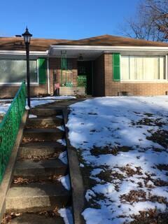 2222 Hollywood Pl #MAIN - Photo 3 of 11