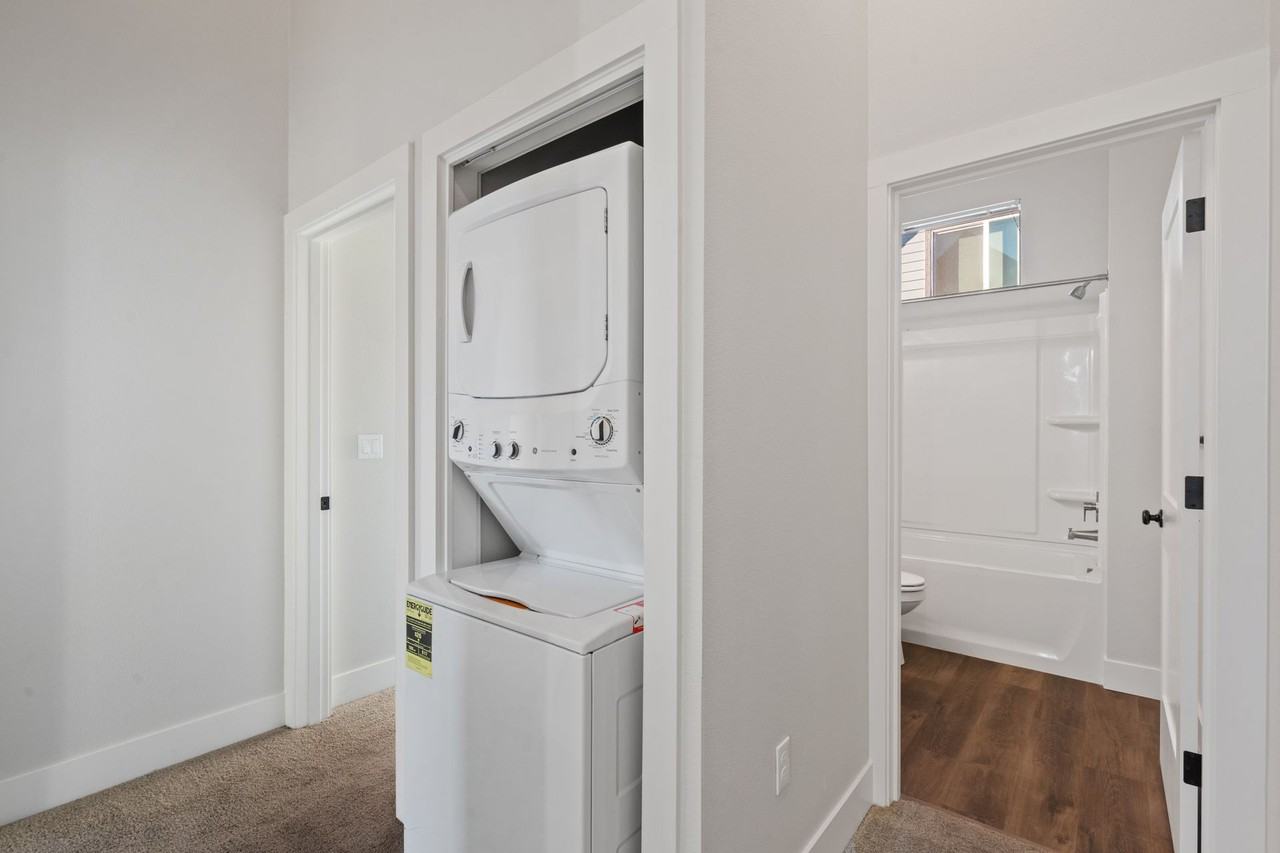 Steeple Townhomes - Photo 6 of 50