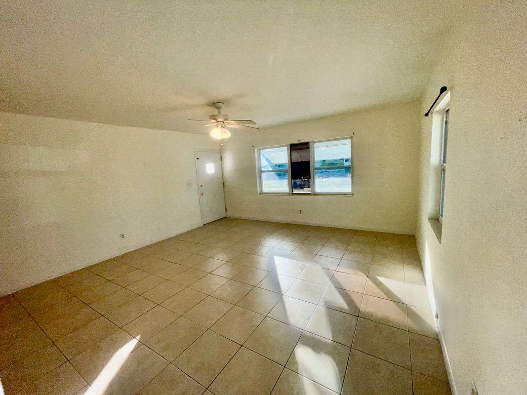 2194 Ponce De Leon Cir ##2 - Photo 6 of 13