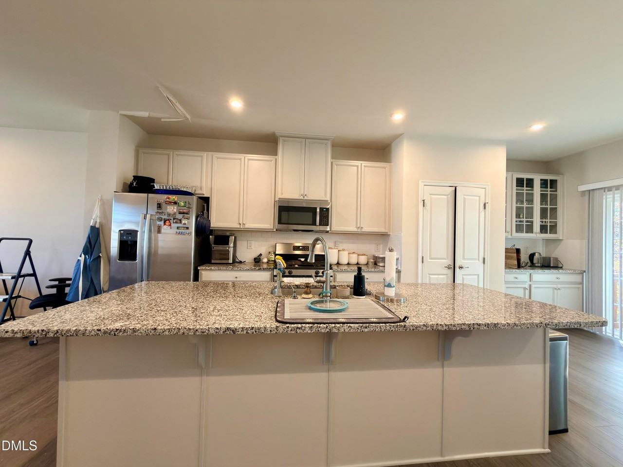 1110 Romeria Drive - Photo 6 of 38