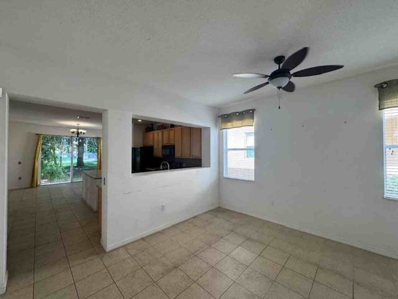 5160 Regatta Dr - Photo 6 of 27