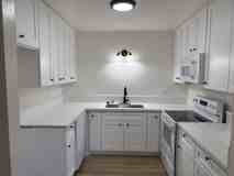 TOPANGA APTS - Photo 1 of 1