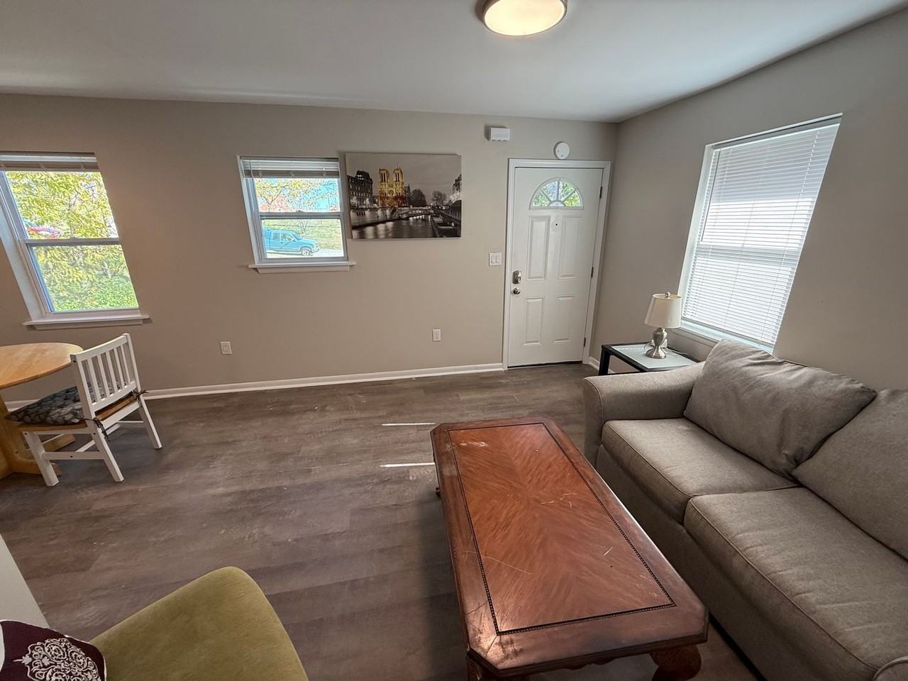 213 N Ann St #5 - Photo 6 of 17