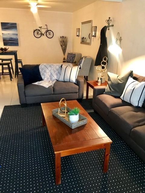 Shasta View Apartments - Photo 4 of 22
