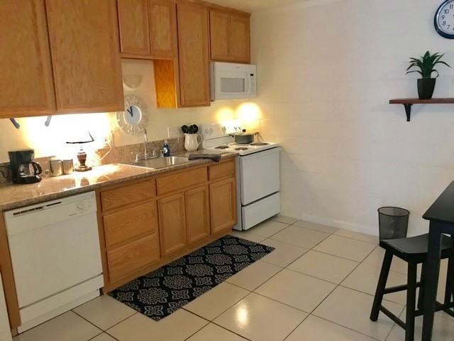 Shasta View Apartments - Photo 5 of 22