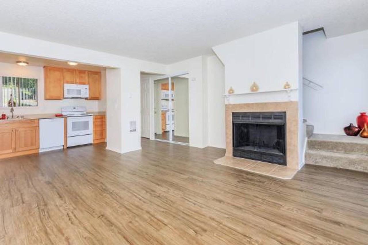 Scarborough Townhomes - Photo 3 of 9