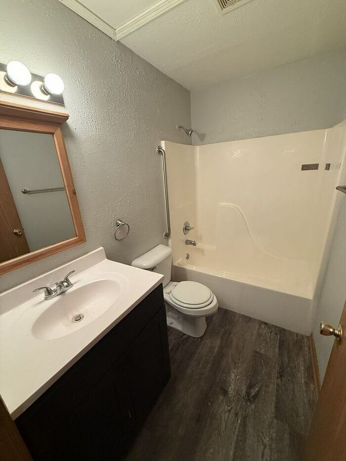 1220 51st Avenue #106 - Photo 5 of 8