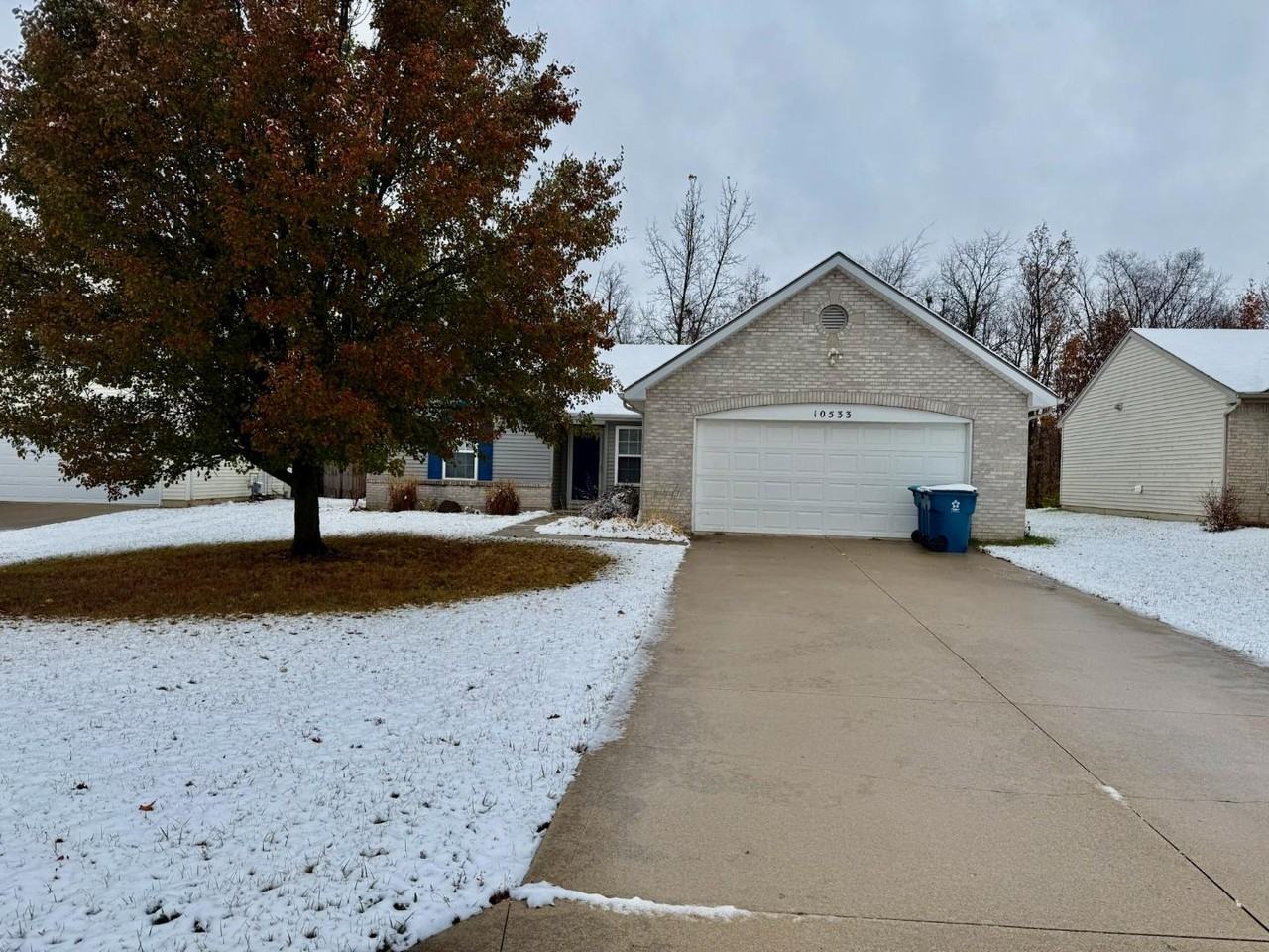 10533 Graystone Cv - Photo 2 of 18