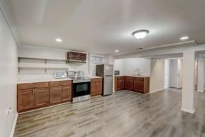 featured image of 8733 S Harper Ave