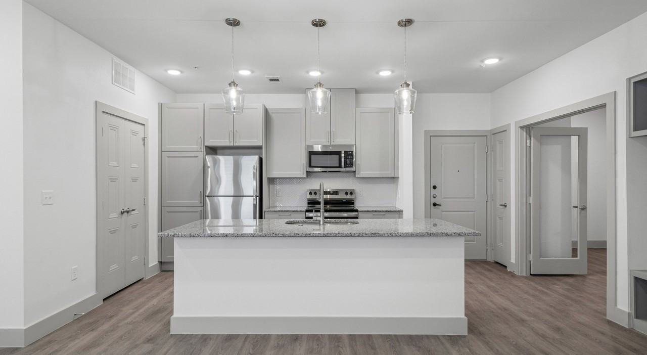 Heritage Dr #5152C - Photo 7 of 15