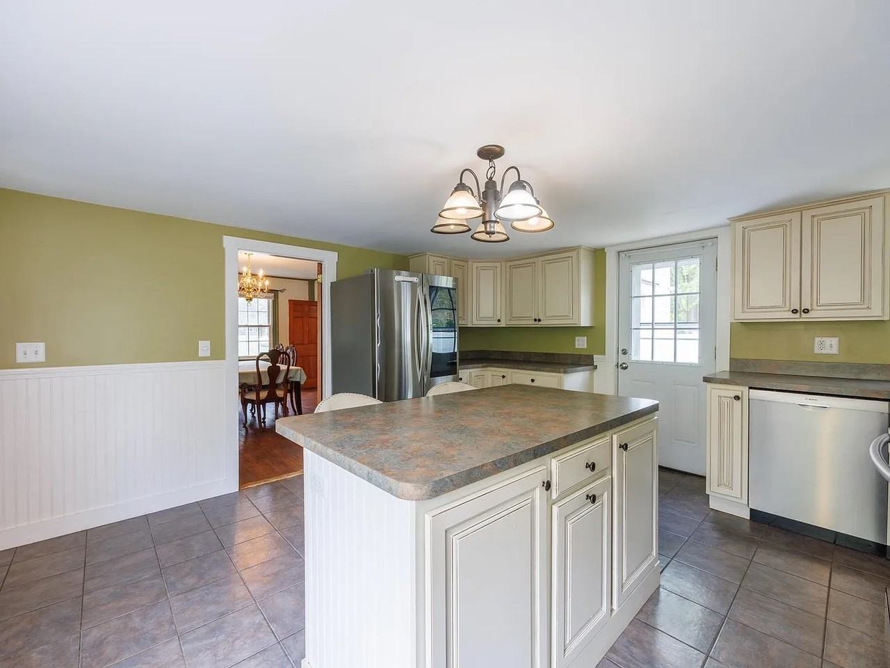 59 Middle Road #NA - Photo 3 of 31