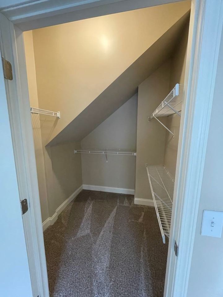 427 Latta Rd - Photo 3 of 8