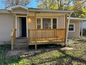 1206 N Brown Ave - Photo 1 of 1