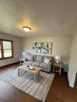 featured image of 1601 W 11th St