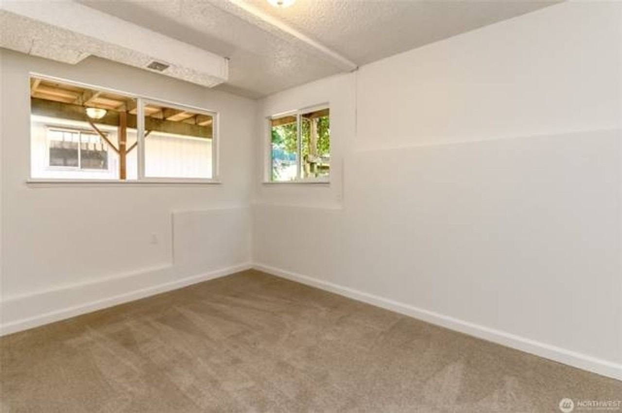 30240 7th Ave S - Photo 3 of 12